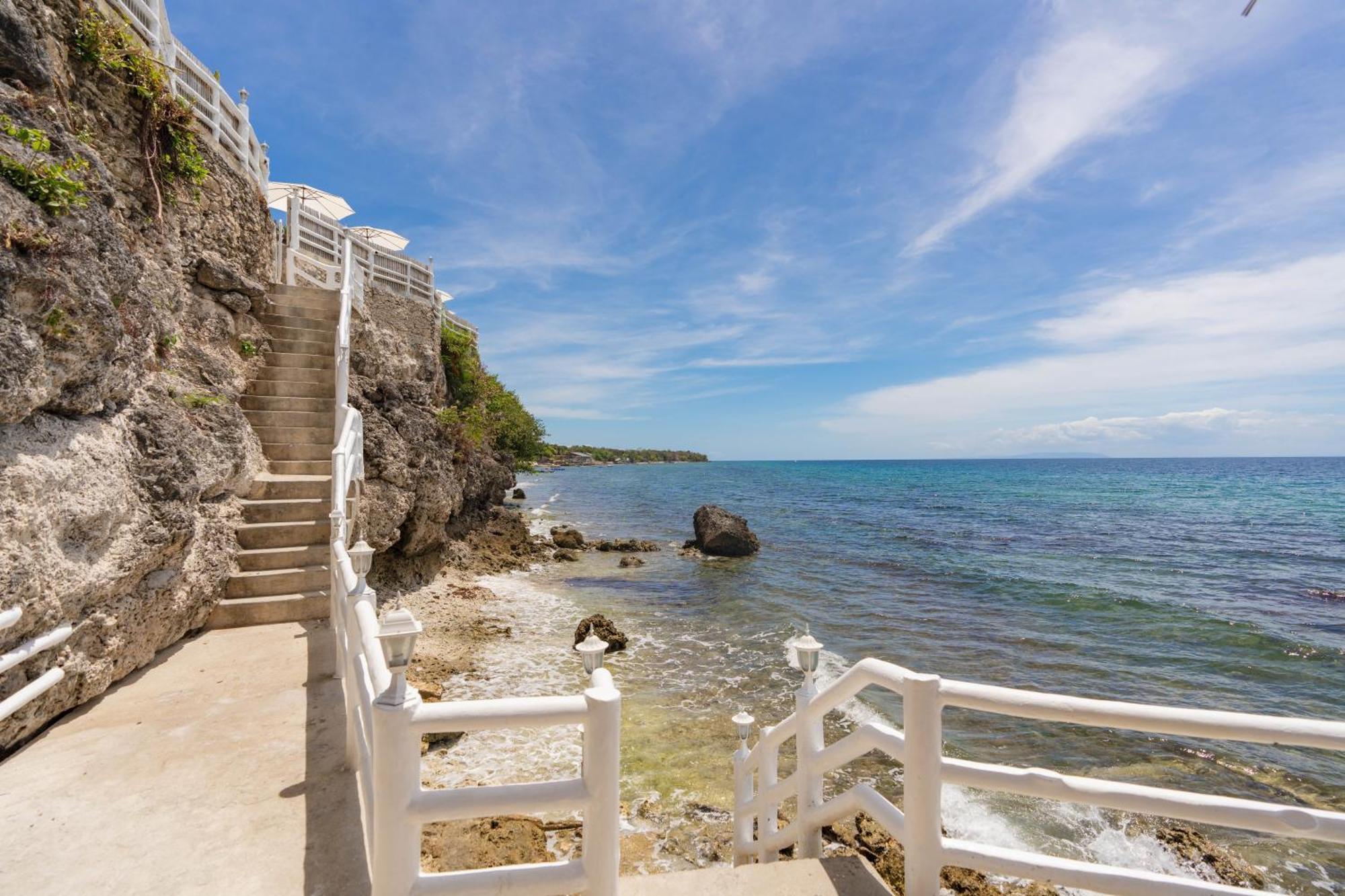 Serene Oasis Resort - Oslob Cebu Philippines Екстер'єр фото